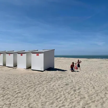 Leuke Vakantiewoning Met Tuin In Westende, Cleaning Included Holiday home *