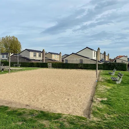 Leuke Vakantiewoning Met Tuin In Westende, Cleaning Included Westende